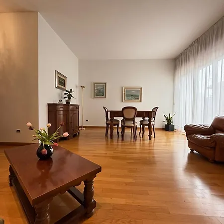 Residenza Leone Della Scala Apartment